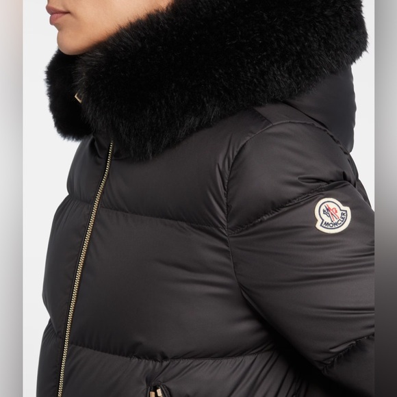 NEW: Moncler Laichefur Hooded Fur-Trimmed Short Down Jacket Size 1 (US 4-6) - Picture 2 of 10
